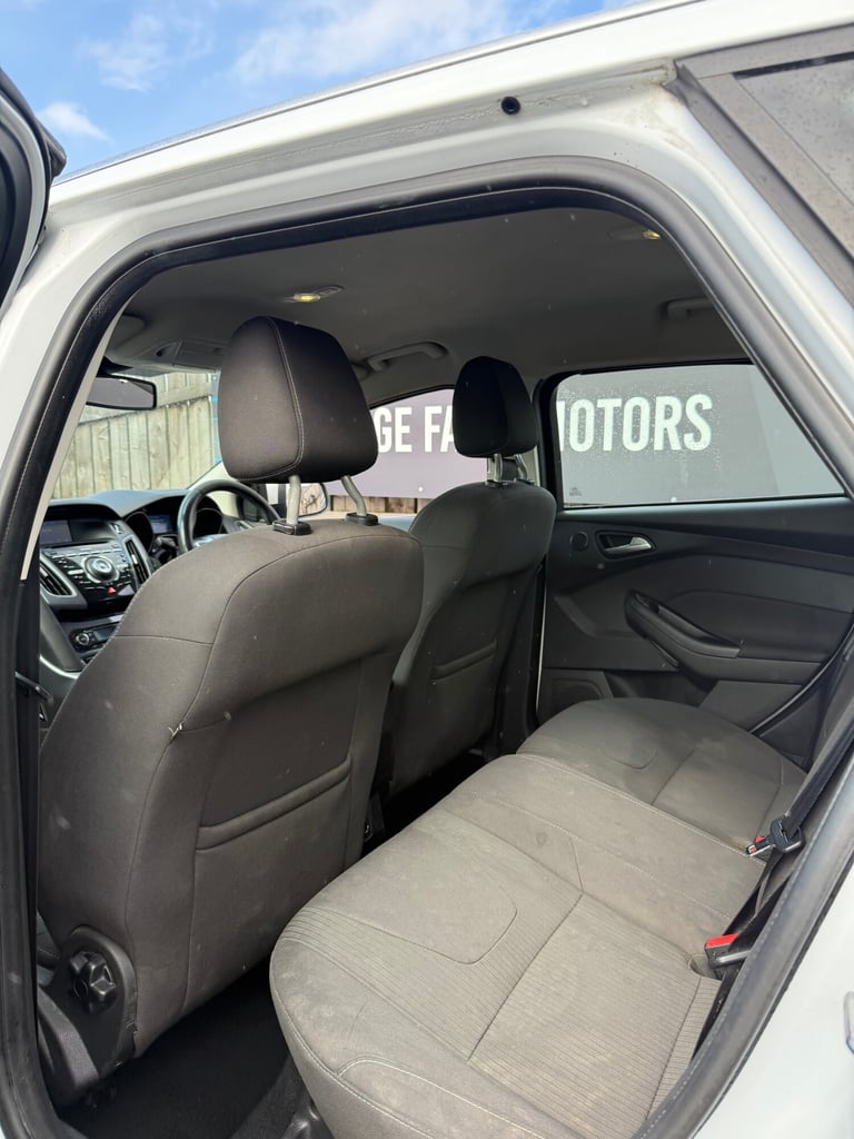 2014 Ford Focus 1.6 TDCi 115 Titanium Navigator 5dr ESTATE Diesel Manual - Image 7