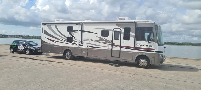 Coachmen Mirada american motorhome rv.  BUNKHOUSE MODEL.Price is Plus V.... 2012