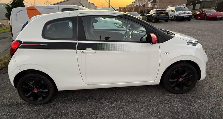 Citroen, C1, Hatchback, 2017, Manual, 998 (cc), 3 doors