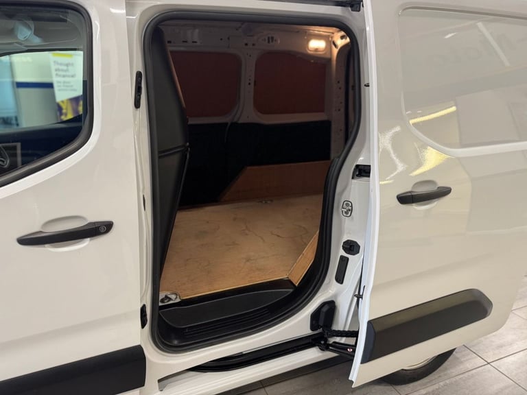 2023 Citroen Berlingo 1.5 BlueHDi 1000Kg Enterprise Ed 100ps 6 Speed S/S PANEL VAN DIESEL Manual