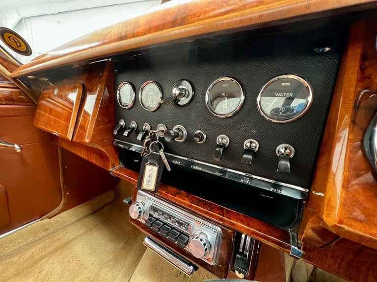 1965 Daimler V8 Petrol Automatic