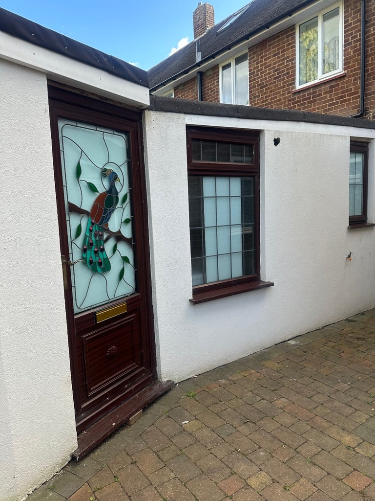 Luton Studio Flat LU1 5PY