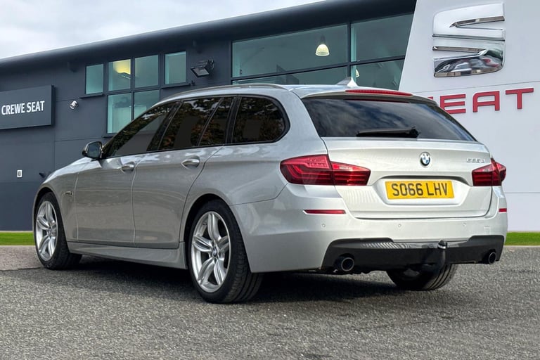 2016 BMW 5 Series 3.0 535d M Sport Touring Auto Euro 6 (s/s) 5dr Estate DIESEL Automatic