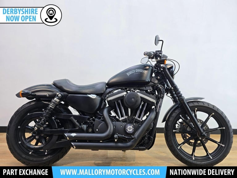 image for 2013 Harley-Davidson Sportster 883 XL883N Iron 883