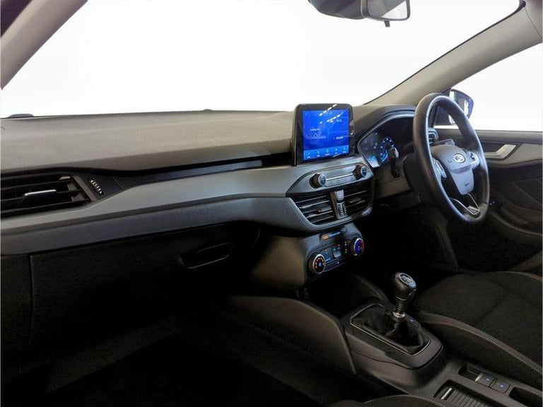 2022 Ford Focus 1.0T EcoBoost Trend Euro 6 (s/s) 5dr Manual Hatchback Petrol Manual