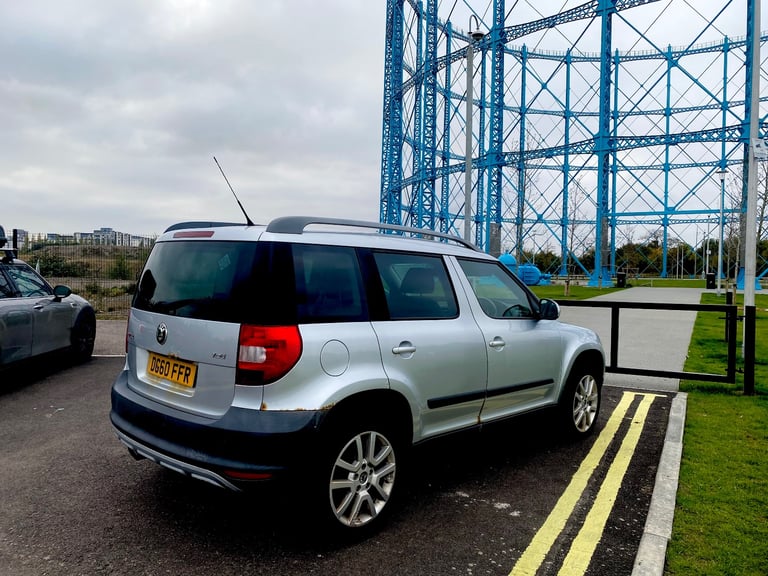 Skoda, YETI, 4x4 , 2010, Manual, 1968 (cc), 5 doors