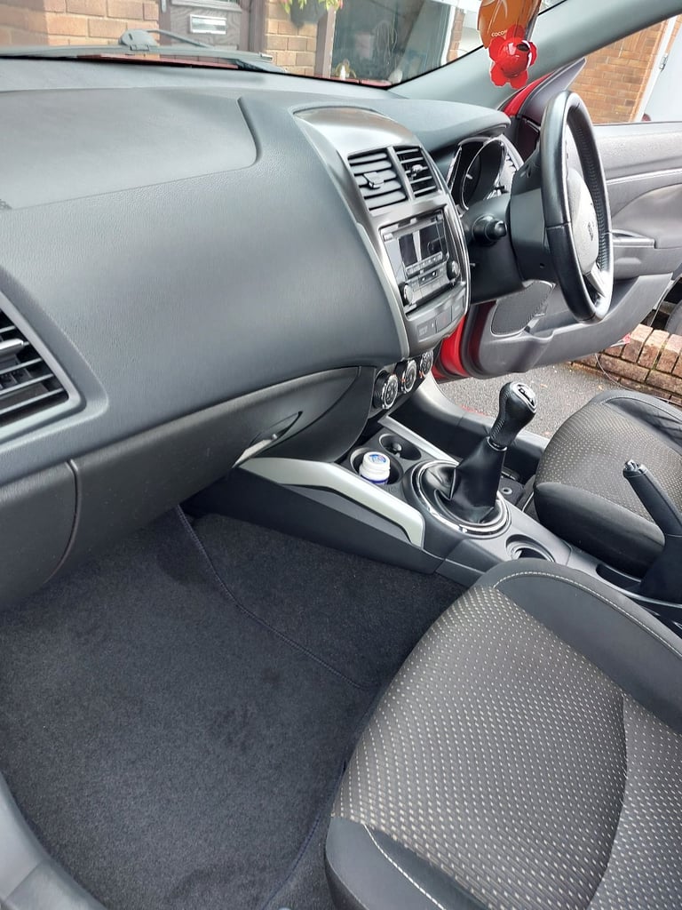 Mitsubishi, ASX, Hatchback, 2013, Manual, 1590 (cc), 5 doors