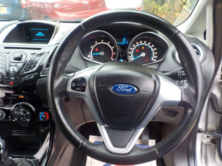 2013 Ford Fiesta 1.25 82 Zetec 3dr HATCHBACK PETROL Manual