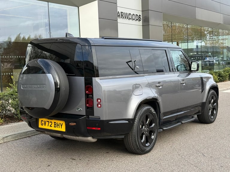 2022 Land Rover Defender 110 3.0 D300 MHEV HSE SUV 5dr Diesel Auto 4WD Euro 6 (s/s) (300 ps) ESTA...