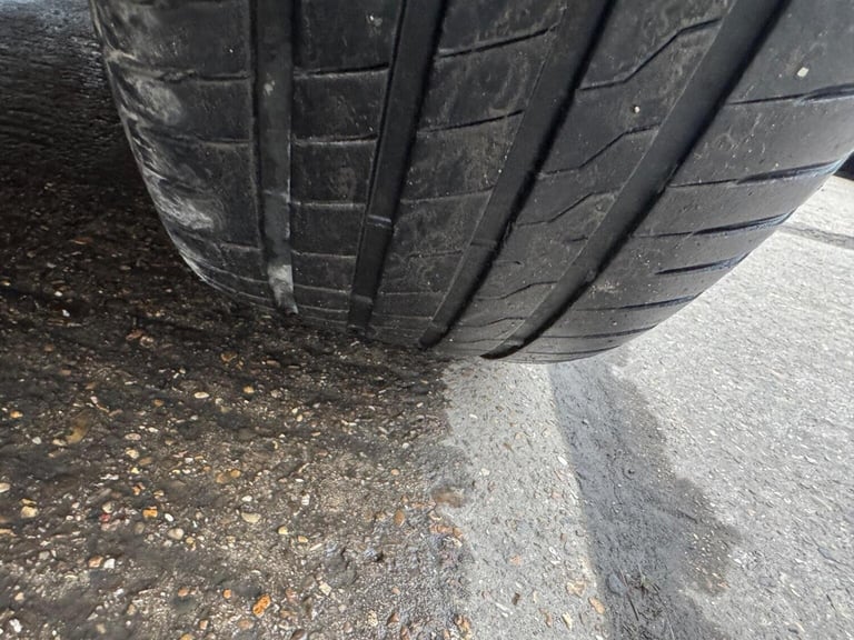 JAGUAR XF 2.2d Luxury Auto Euro 5 (s/s) 4dr 2011