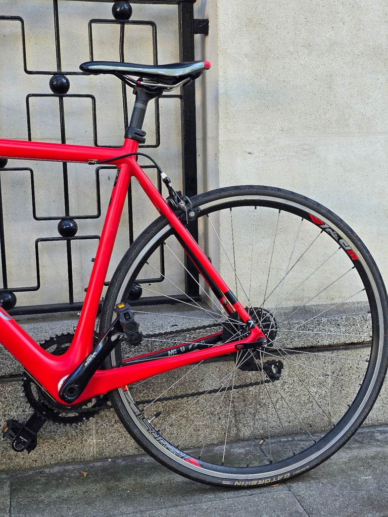 Full Carbon Racing Bike super fast bike