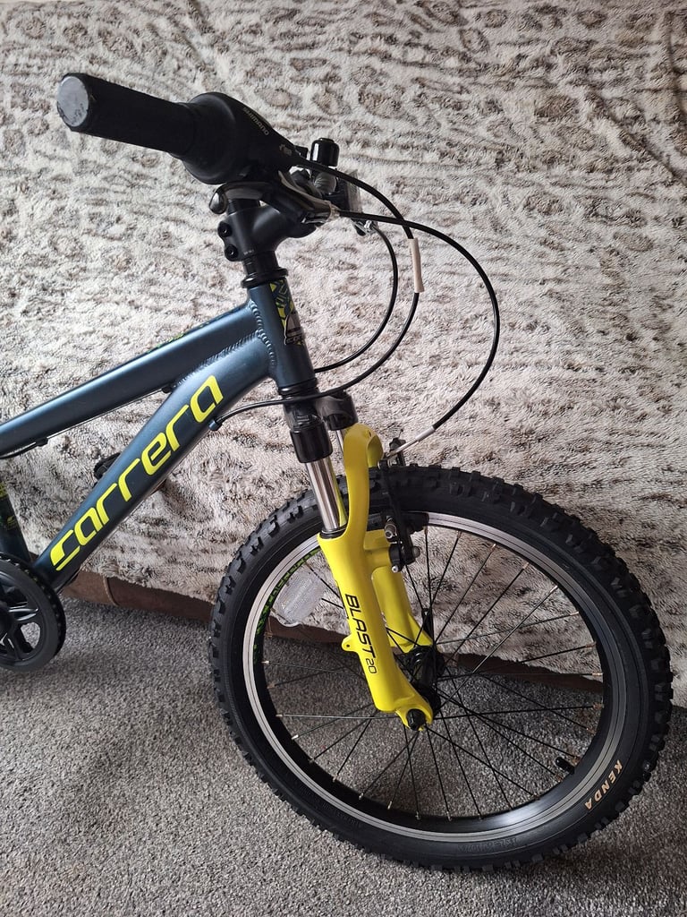 Carrera Blast junior mountain 20 inch wheels 7 speed as new currently £315 in Halfords 