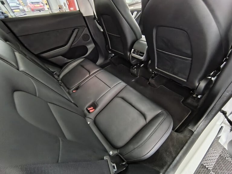 2022 Tesla Model Y Long Range AWD 5dr Auto MPV ELECTRIC Automatic