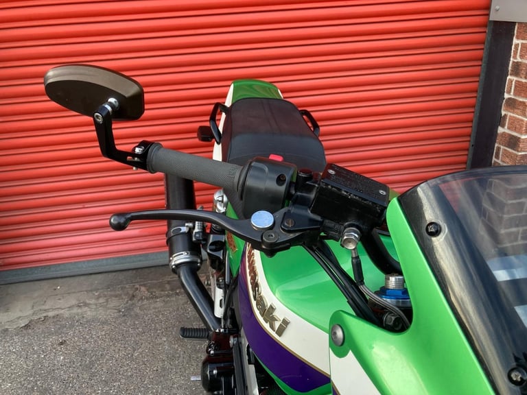 KAWASAKI ZRX1100,LAWSON COLOURS,MANY EXTRAS