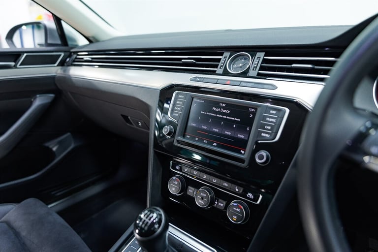 2016 Volkswagen Passat GT TDI BLUEMOTION TECHNOLOGY Saloon Diesel Manual