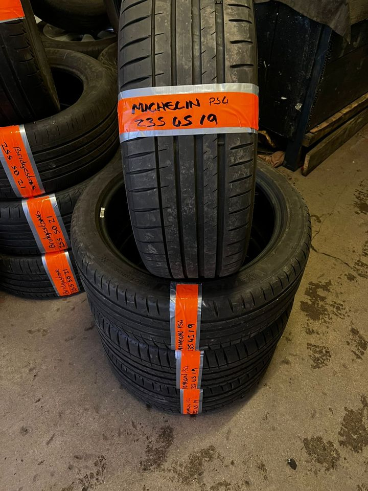  235 45 19 Michelin PS4'tyres full matching set like new Only £180 fitted and balanced open 7 days