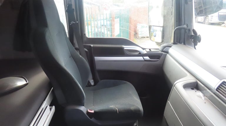 DAF TRUCKS FA LF55.220 MANUAL GEARBOX PALFINGER PK 10000 CRANE 