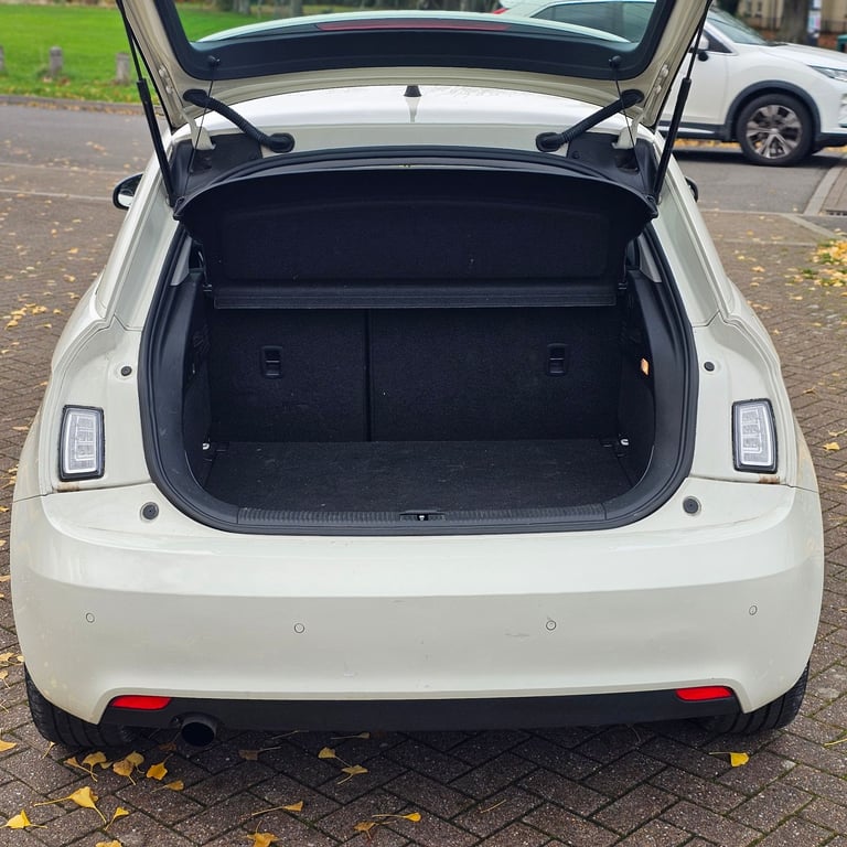 2015 Audi A1 1.2 petrol 5 doors New MOT Low Mileage fsh