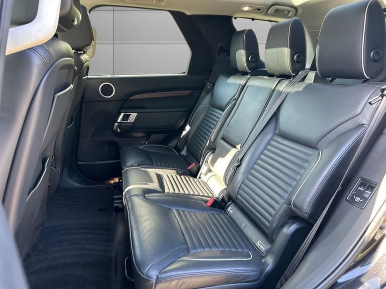 2018 Land Rover Discovery 3.0 TD6 HSE Luxury 5dr Auto ESTATE DIESEL Automatic