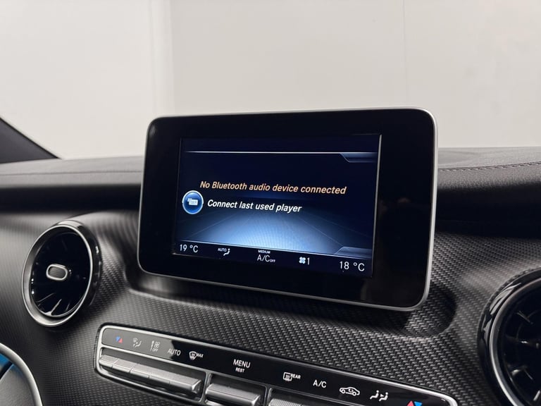 2019 Mercedes-Benz V-Class 2.0 V300d AMG Line MPV 5dr Diesel G-Tronic+ Euro 6 (s/s) 7 Seat (239 p...