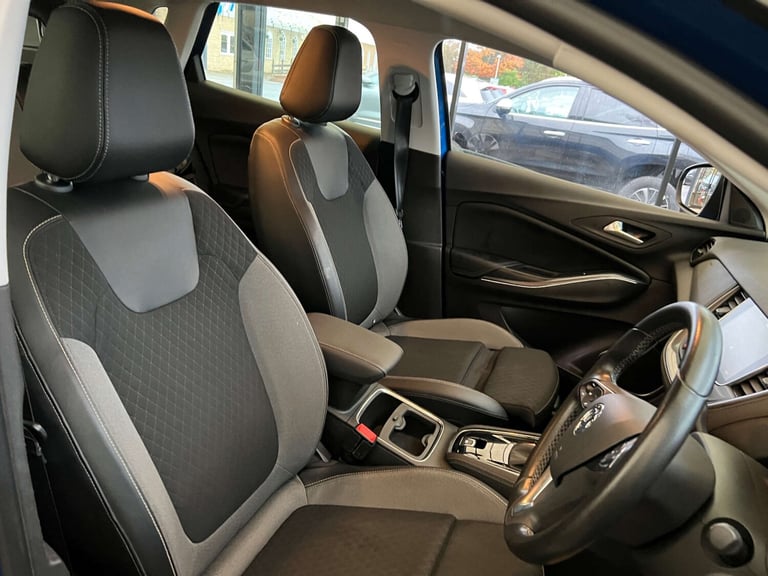 2018 Vauxhall Grandland X 1.5 Grandland X Sport Nav TD S/S Auto 5dr SUV Diesel Automatic