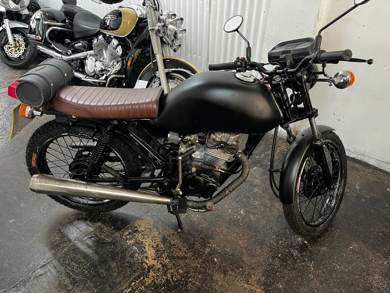 Honda, 1995, 124 (cc) motorbike, cafe racer