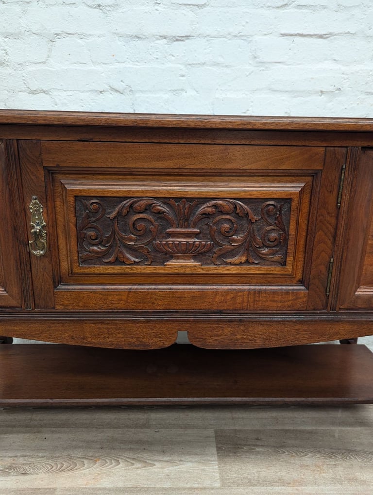 Edwardian mahogany sideboard hall table (DELIVERY AVAILABLE)