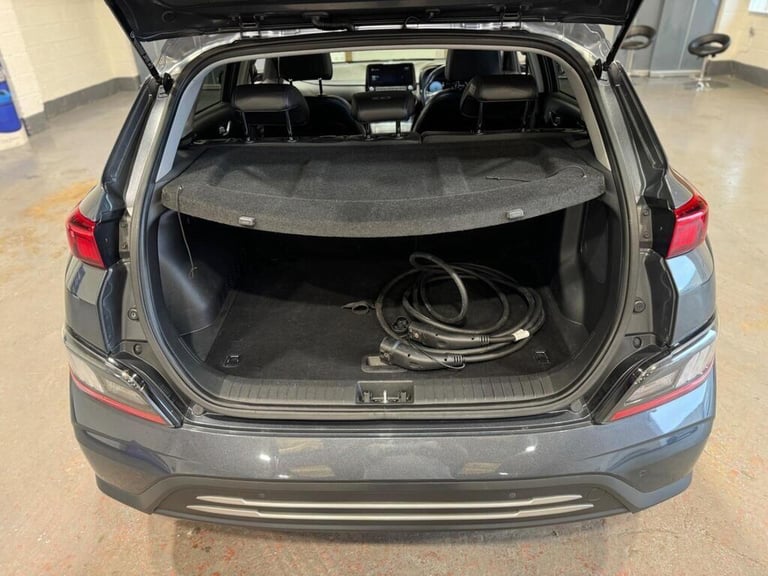  Hyundai KONA 64kWh Ultimate Auto 5dr (10.5kW Charger) Electric Automatic