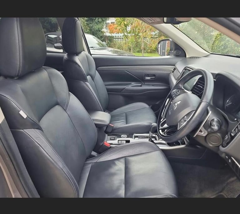 2019 Mitsubishi Outlander 2.0 MIVEC 4 CVT 4WD Euro 6 (s/s) 5dr ESTATE Petrol Automatic