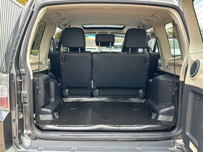 2016 Mitsubishi Shogun 3.2 DI-DC SG3 SUV 5dr Diesel Auto 4WD Euro 6 LWB (187 ps) ESTATE Diesel Au...