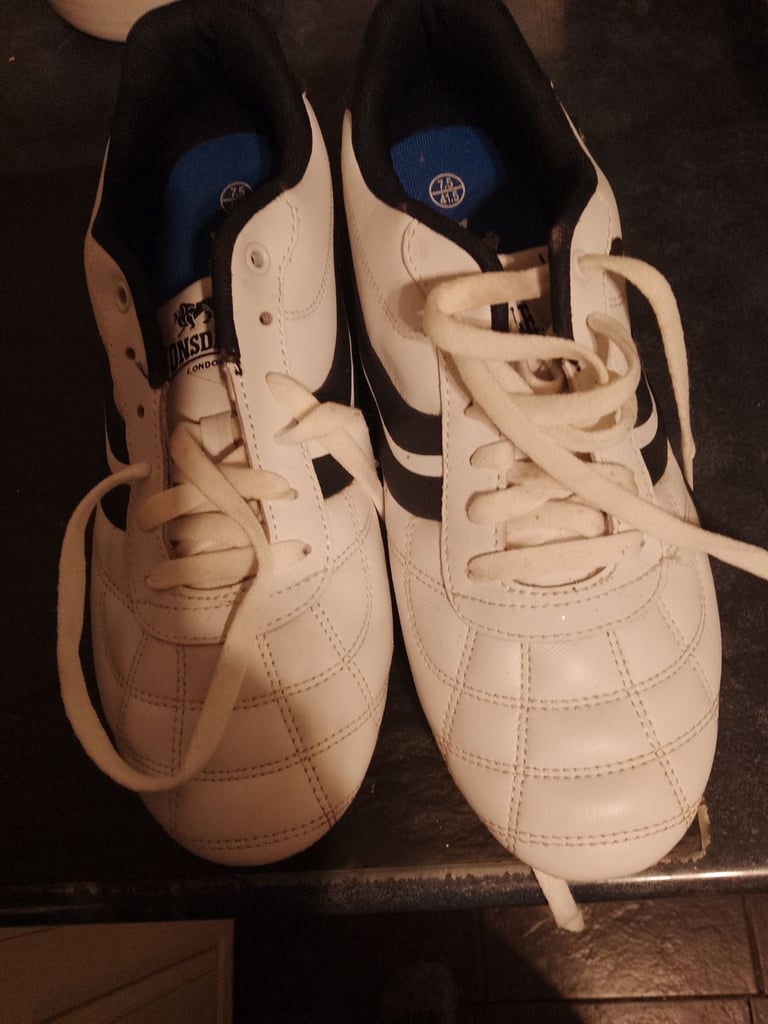 image for Lonsdale.  trainers 