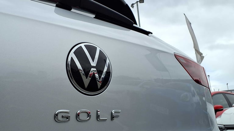 2023 Volkswagen Golf 1.5 TSI 150 Life 5dr HATCHBACK PETROL Manual