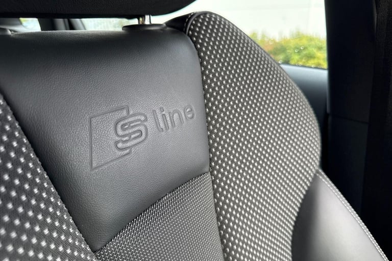 2015 Audi A3 1.8 TFSI S line Sportback 5dr Petrol S Tronic quattro Euro 6 (s/s) (180 ps) HATCHBAC...