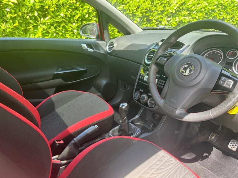 2014 Vauxhall Corsa 1.4 SRi 3dr [AC] HATCHBACK PETROL Manual