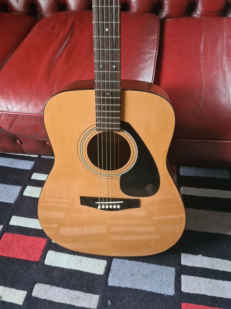 Yamaha acoustic guitar
