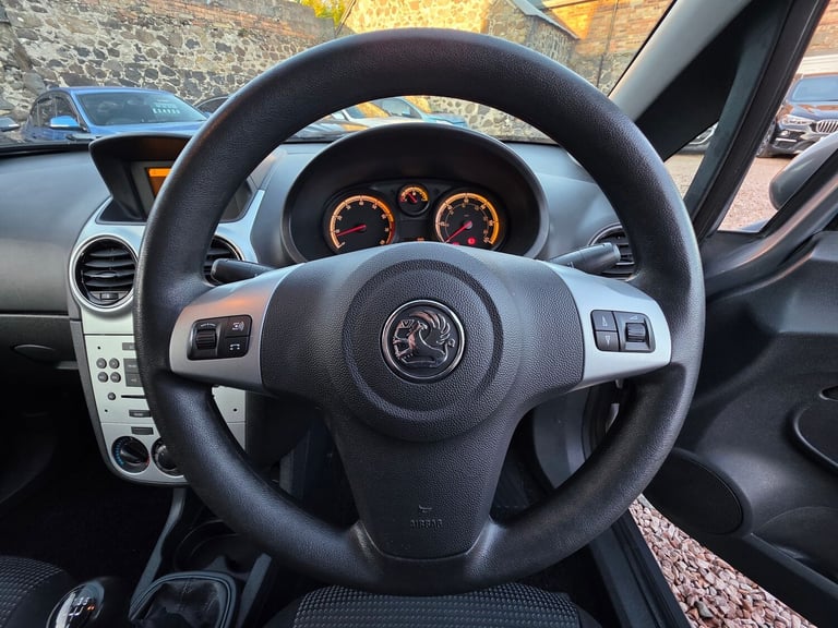 2011 Vauxhall Corsa 1.2 Excite 5dr HATCHBACK PETROL Manual