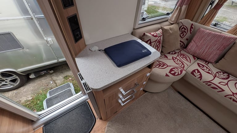 Bailey retreat willow 