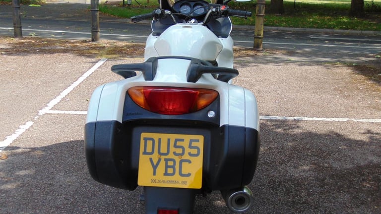 Honda NT650V Deauville 2005 low miles shaft drive Budget Tourer new MOT p/ex ok 