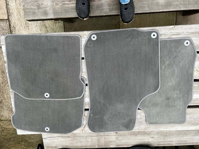 VW Golf Mk4 / Bora floor mats