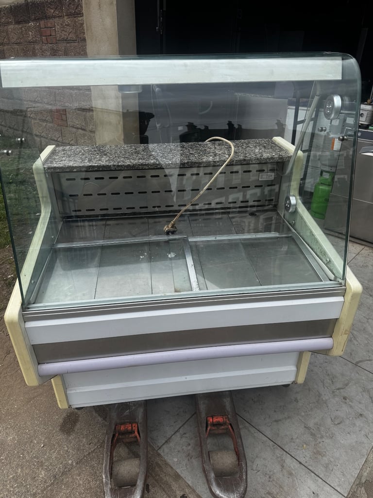 Commercial fridge 