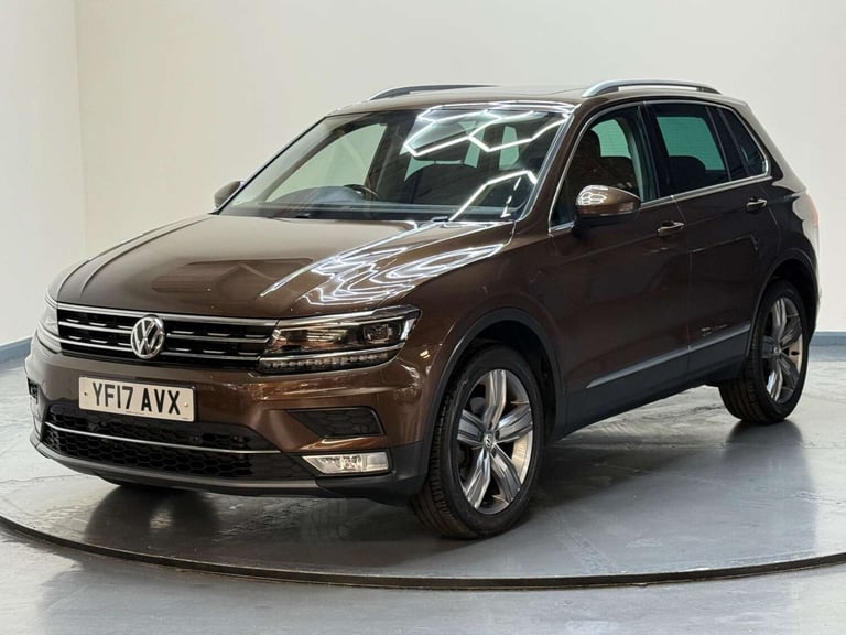 2017 Volkswagen Tiguan 2.0 TDI BlueMotion Tech SEL DSG 4Motion Euro 6 (s/s) 5dr SUV Diesel Automatic
