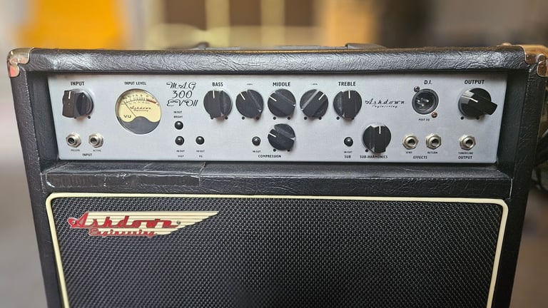 Ashdown MAG300 Evo II Bass Combo Amplifier