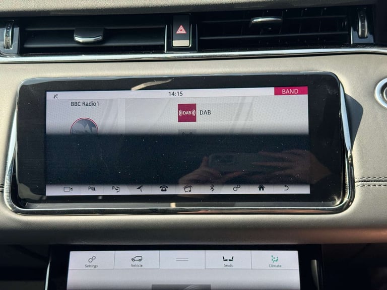 2019 Land Rover Range Rover Evoque 2.0 Range Rover Evoque R-Dynamic HSE D Automatic 4WD 5dr - NAT...