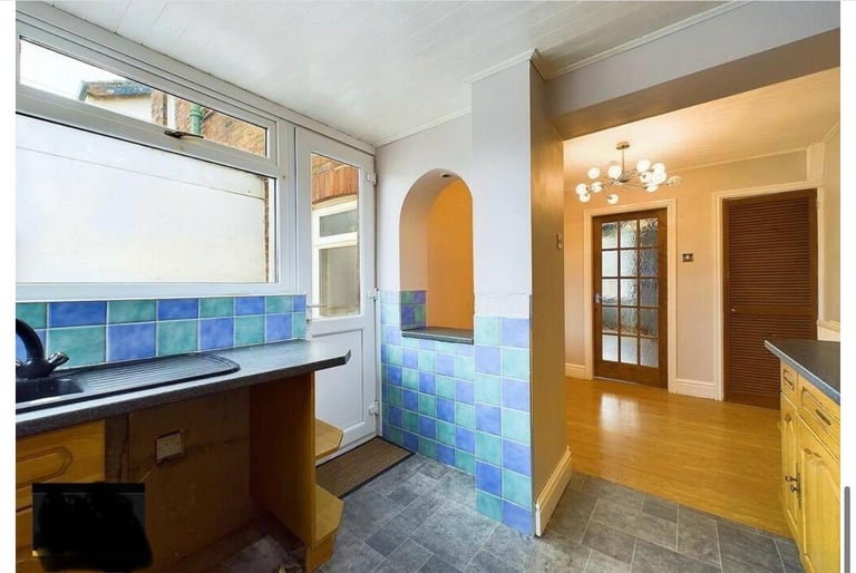 3 Bed Semi-Detached House, Linfield Terrace, FY4