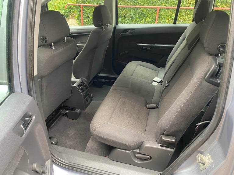 Vauxhall, ZAFIRA, MPV, 2010, Manual, 1598 (cc), 5 doors