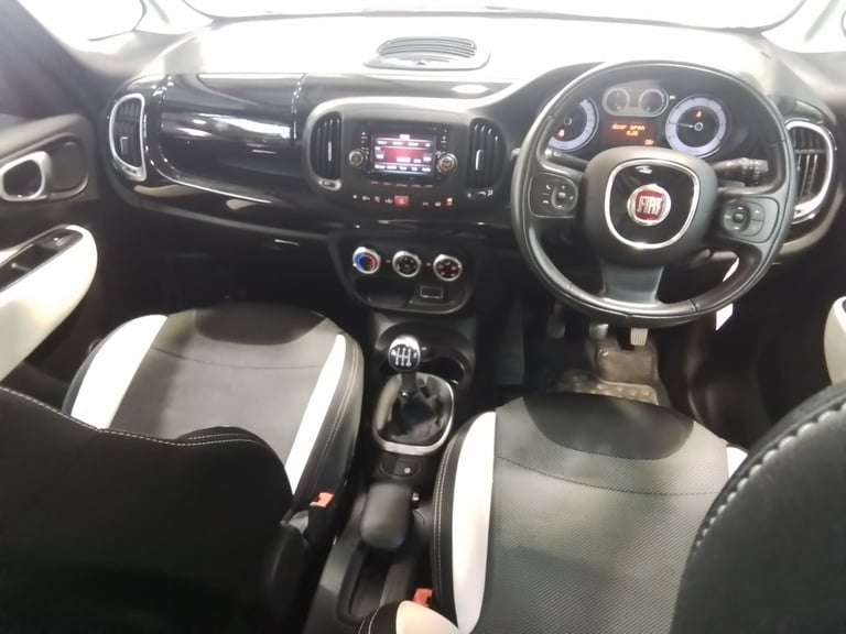 2015 Fiat 500L 1.3 Multijet 85 Trekking 5dr MPV DIESEL Manual