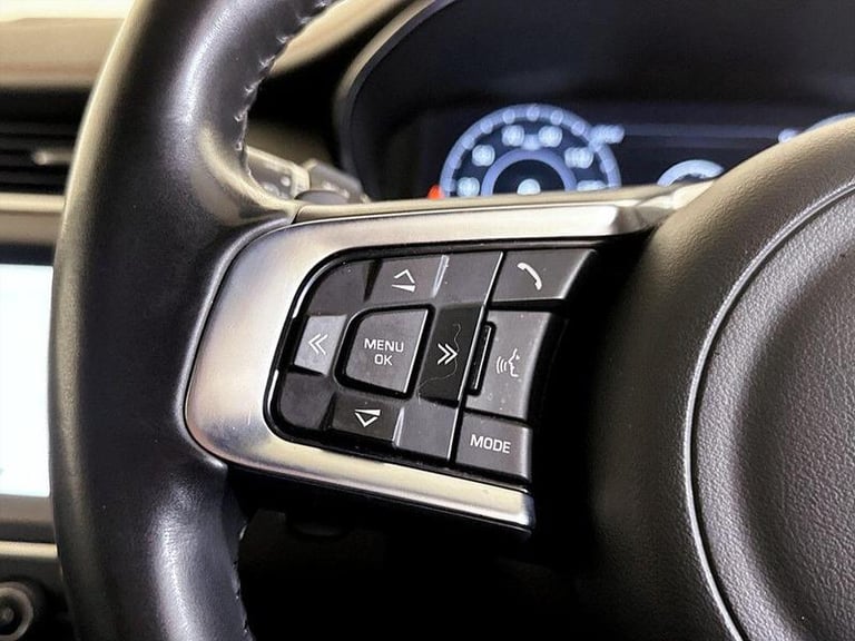 2020 Jaguar E-Pace 2.0 D180 Chequered Flag Auto AWD Euro 6 (s/s) 5dr Automatic SUV Diesel Automatic