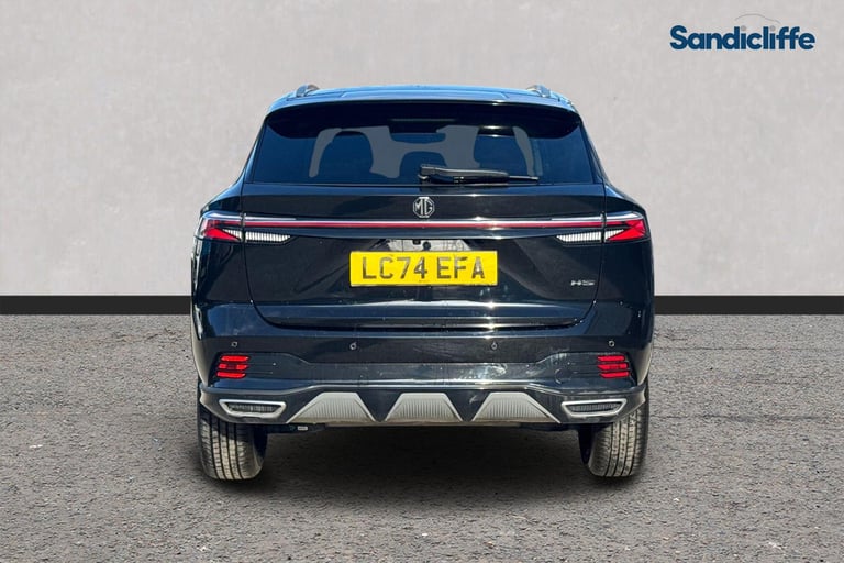 2024 MG MG HS 106288 Hatchback Petrol Automatic