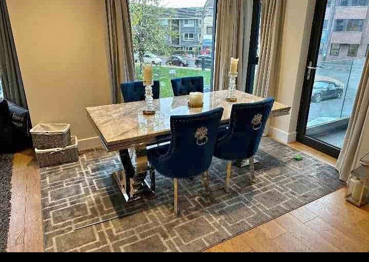 Brand new Kncoker dining chair with table free delivery