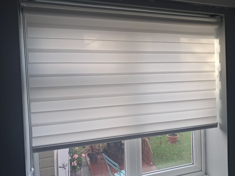 Roller day & night blinds